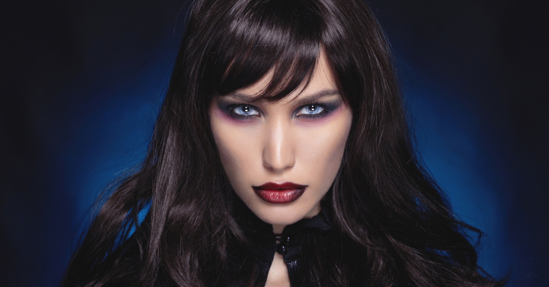 10 Signs You Might Actually Be a Vampire